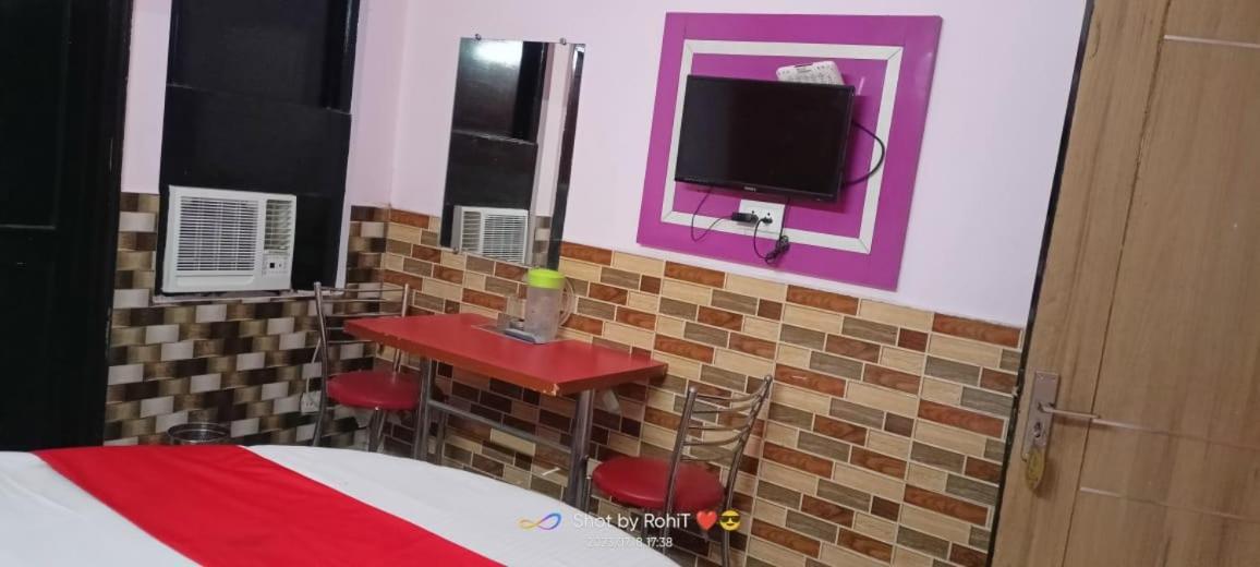 Hotel New Apple Rose Chandigarh Near Railway Station Dariya Uco Bank Ke Pass Esterno foto